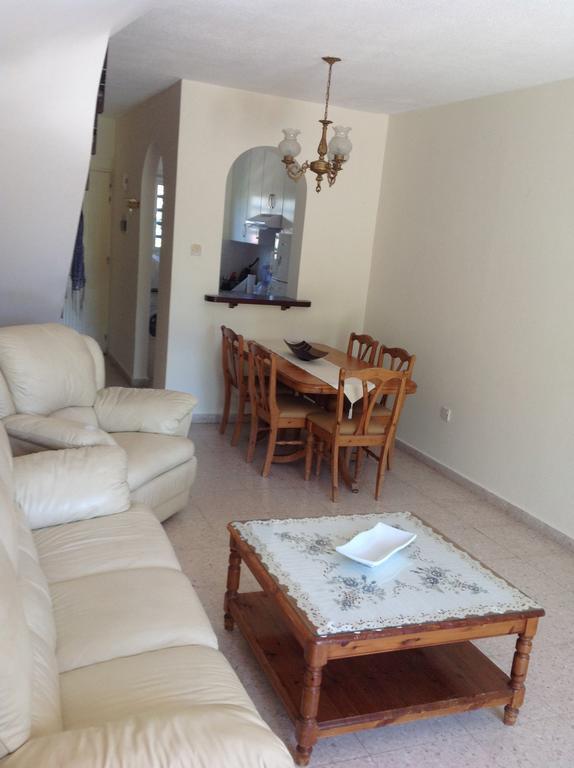 Paphos Townhouse Villa Eksteriør bilde